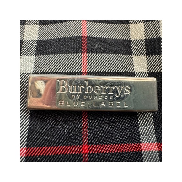 Burberrys Vintage Black limited Bucket bag EUC - Picture 3 of 10